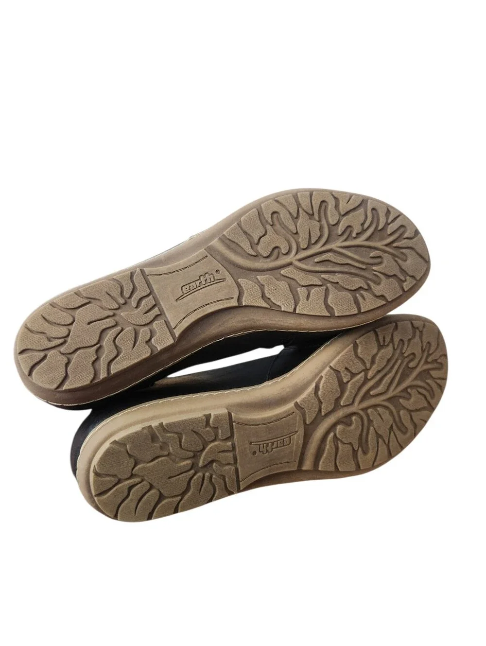 Earth Shoes Black Leather Womens Size 11 M Camellia Nauset Cut Out Open Toe Flat